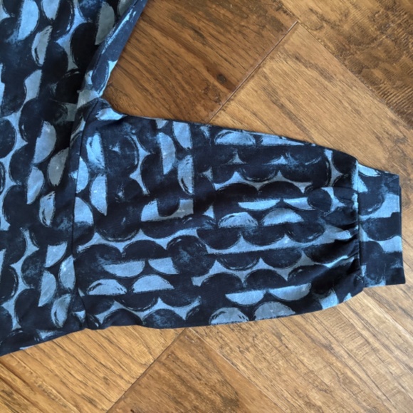 Chico's Size 2 Navy Blue Half Moon Pattern Cotton Casual Top Women's Size L - Picture 7 of 11